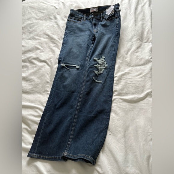 NWT Abercrombie kids distressed knee skinny jeans medium blue size 15/16 slim - Picture 6 of 7